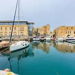 Lovely 1br Traditional In Bormla By 360 Estates *