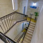 Apartamento Lovely 1br Traditional In Bormla By 360 Estates