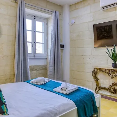 Lovely 1br Traditional In Bormla By 360 Estates Apartment *