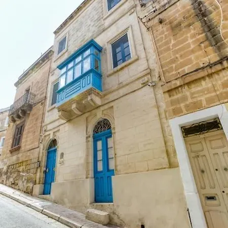 Lovely 1br Traditional In Bormla By 360 Estates *