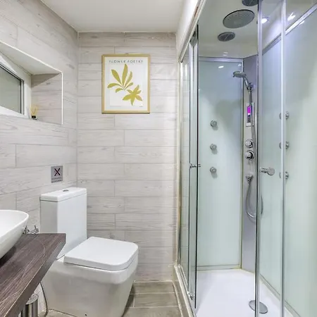 Lovely 1br Traditional In Bormla By 360 Estates Cospicua