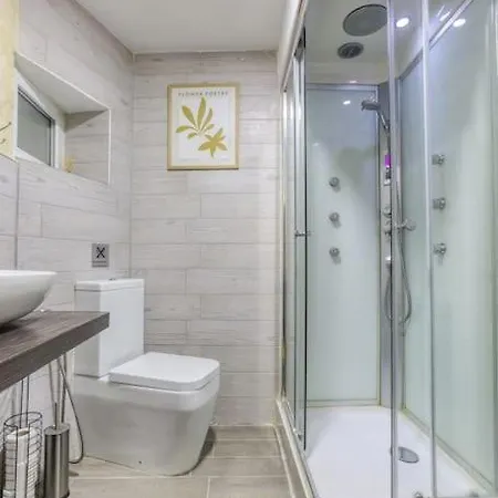 Lovely 1br Traditional In Bormla By 360 Estates Lejlighed *