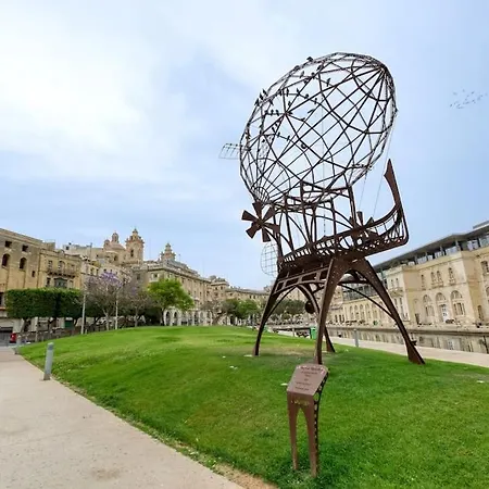 Apartamento Lovely 1br Traditional In Bormla By 360 Estates Cospicua