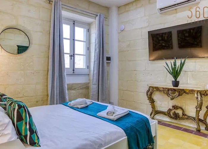 Lovely 1br Traditional In Bormla By 360 Estates 아파트 *