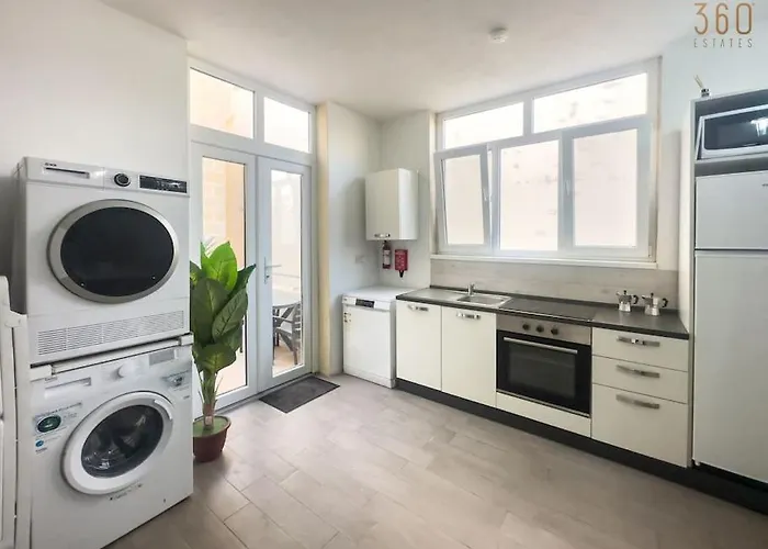 Lovely 1br Traditional In Bormla By 360 Estates *