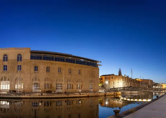 Lovely 1br Traditional In Bormla By 360 Estates