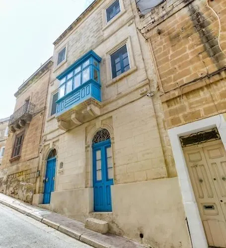Lovely 1br Traditional In Bormla By 360 Estates *