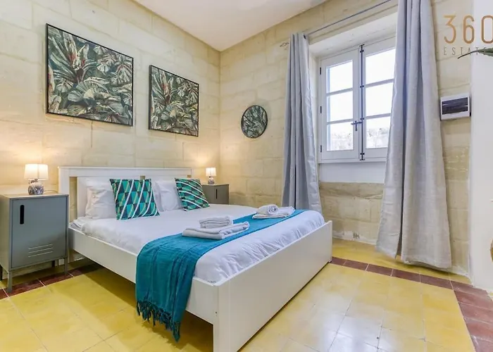 Lovely 1br Traditional In Bormla By 360 Estates